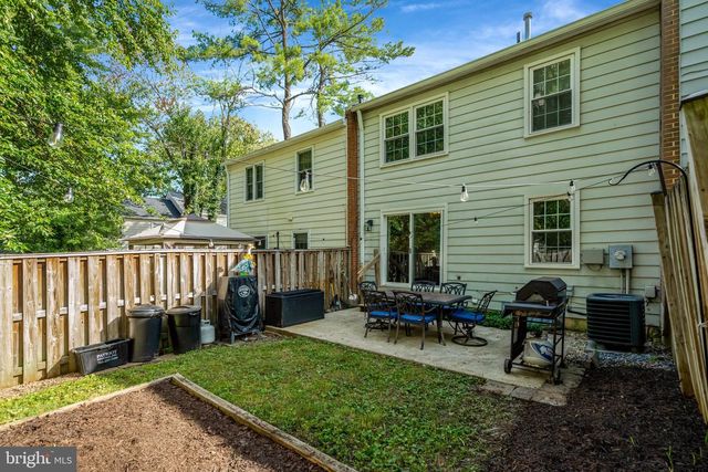 5459 LIGHTHOUSE LN, Burke, VA 22015