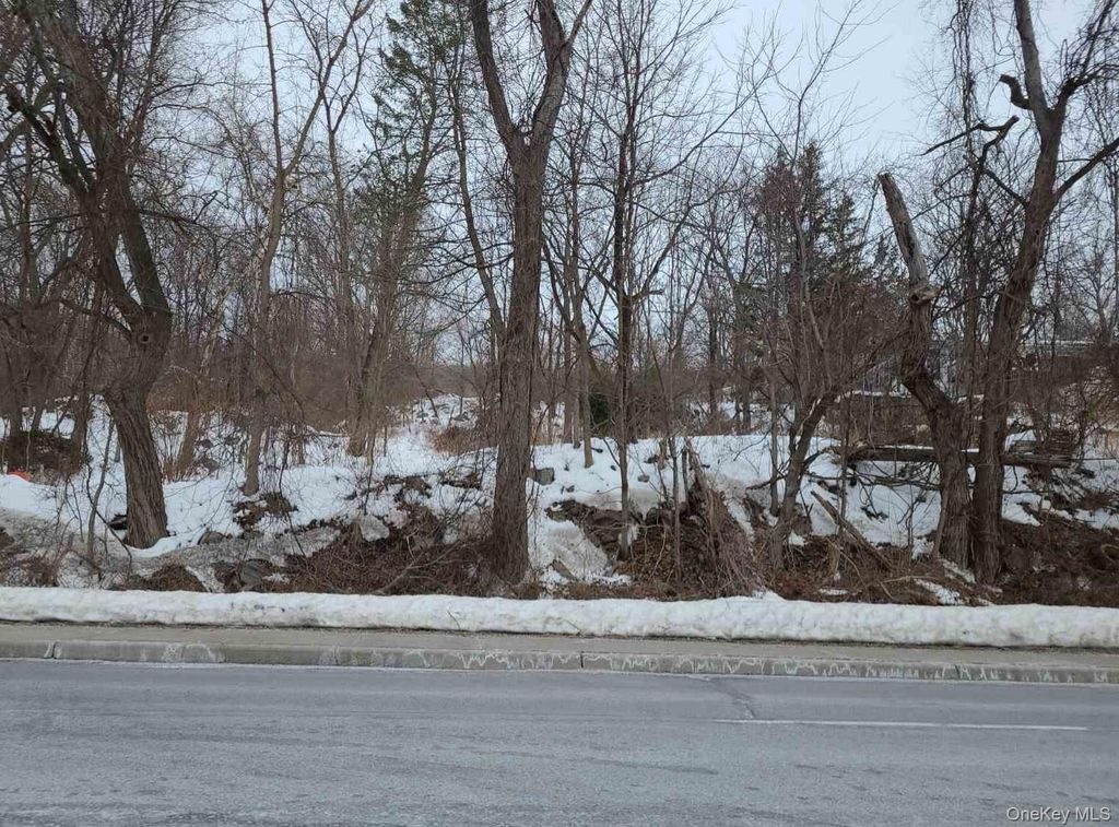 991-997 Route 9W, Fort Montgomery, NY 10922 — photo 2