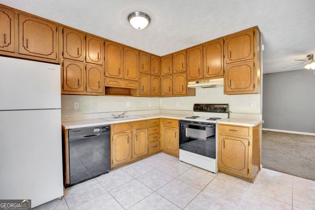 104 Longview Road, Stockbridge, GA 30281