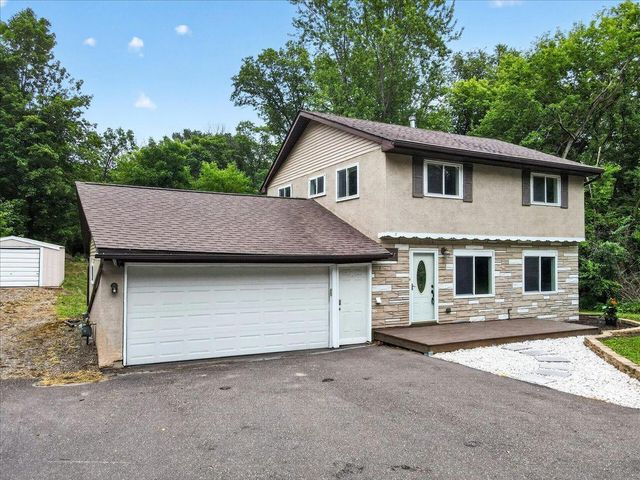 20657 Jewel Avenue N, Forest Lake, MN 55025