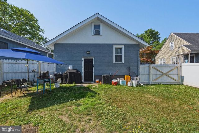 216 W MONTROSE ST, Vineland, NJ 08360