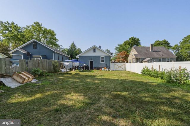 216 W MONTROSE ST, Vineland, NJ 08360