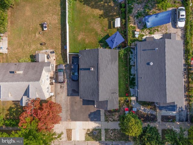 216 W MONTROSE ST, Vineland, NJ 08360