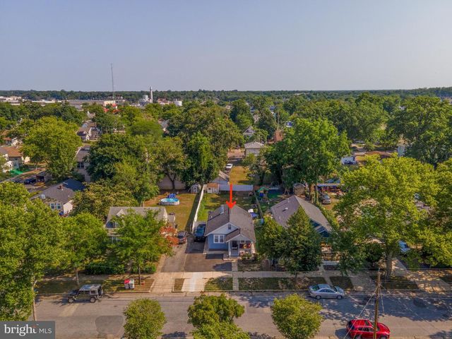 216 W MONTROSE ST, Vineland, NJ 08360