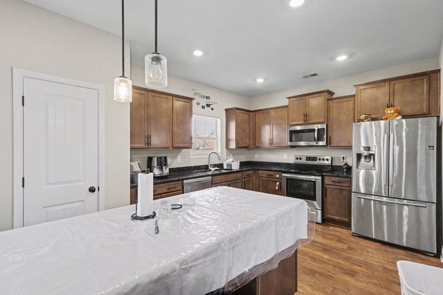 2223 Viking Court, Murfreesboro, TN 37127