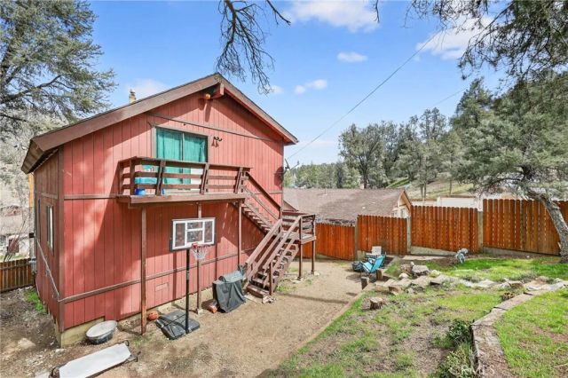 7004 Foothill Drive, Frazier Park, CA 93225