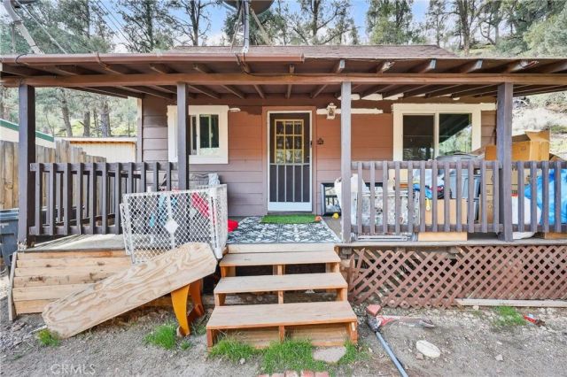 7004 Foothill Drive, Frazier Park, CA 93225