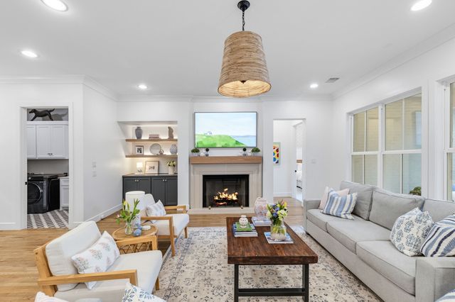 1893 Quail Lane, Richardson, TX 75080