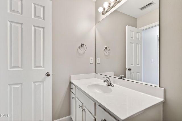 3013 White Cloud Circle, Apex, NC 27502