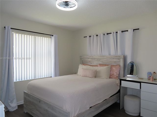 4001 NW 90th Avenue 4001, Sunrise, FL 33351