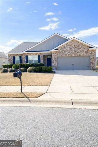 2108 Sawgrass Drive, Hampton, GA 30228