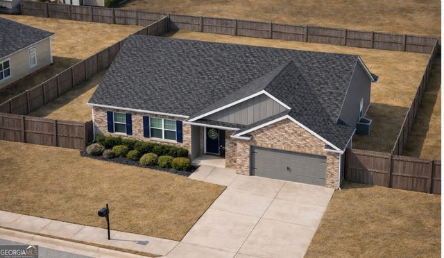 2108 Sawgrass Drive, Hampton, GA 30228