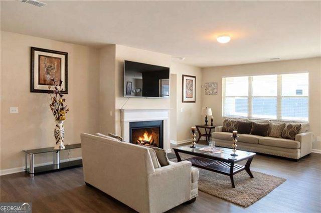 2108 Sawgrass Drive, Hampton, GA 30228