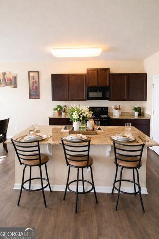 2108 Sawgrass Drive, Hampton, GA 30228