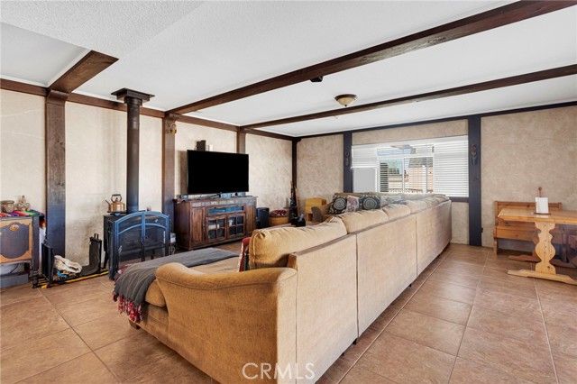 20276 Itasca, Apple Valley, CA 92308