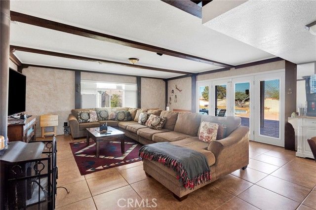 20276 Itasca, Apple Valley, CA 92308