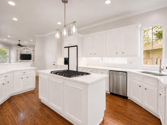 15 Lochbury Court, Spring, TX 77379