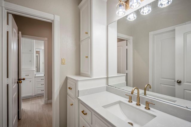 15 Lochbury Court, Spring, TX 77379