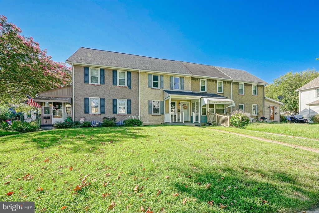 208 NEW JERSEY RD, BROOKLAWN, NJ 08030 — photo 2