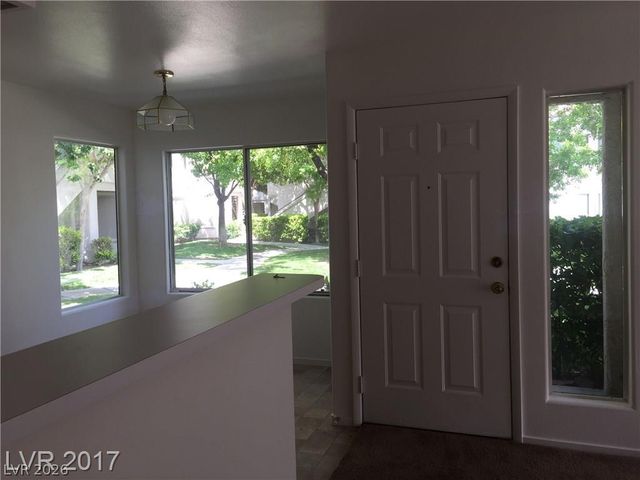 3095 Casey Drive 102, Las Vegas, NV 89120