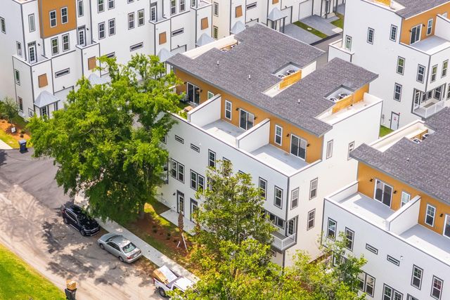 1150 Valdosta Street Unit 101, North Charleston, SC 29405