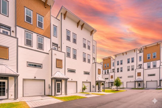 1150 Valdosta Street Unit 101, North Charleston, SC 29405
