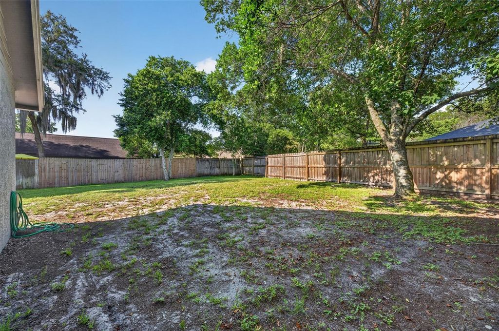 Image 31 of property listing at 1022 WARD CIRCLE, Oviedo, FL 32765