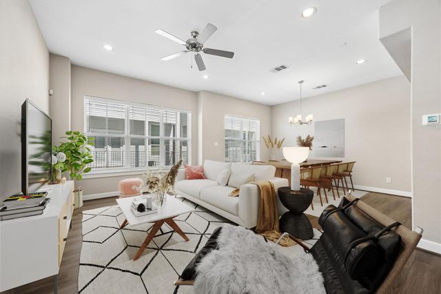 603 Link Road F, Houston, TX 77009