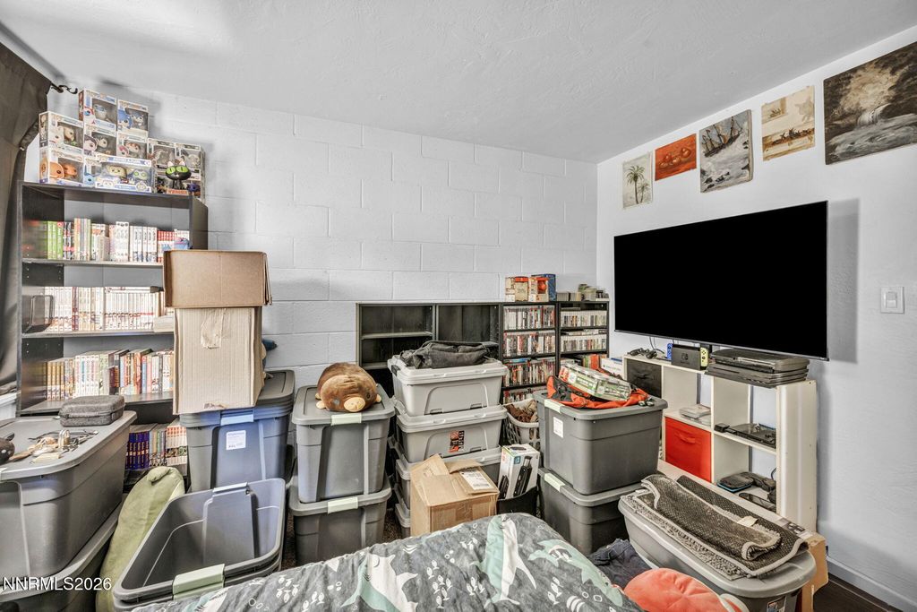 Image 17 of property listing at 11932 Rocky Mountain Street, Reno, NV 89506