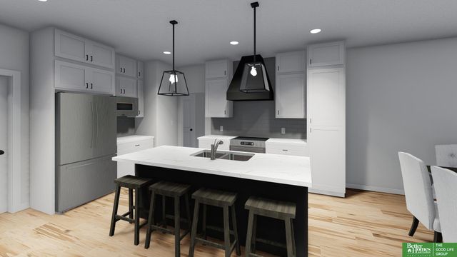 12615 N 161st Avenue, Bennington, NE 68007