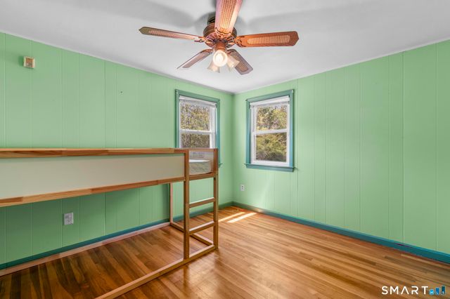 4 Bowen Road, North Haven, CT 06473