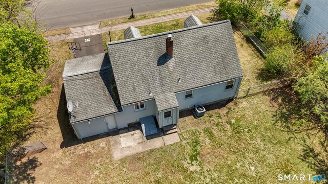 4 Bowen Road, North Haven, CT 06473