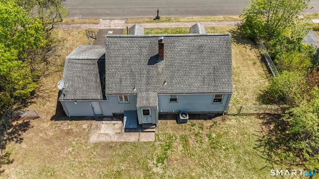 4 Bowen Road, North Haven, CT 06473