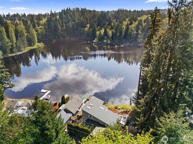 5030 Ad El Road SE, Olympia, WA 98513