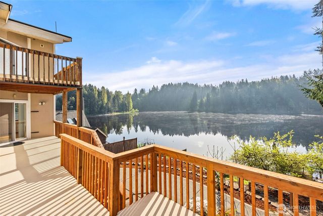 5030 Ad El Road SE, Olympia, WA 98513