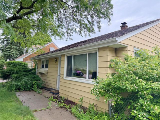 2126 N 115th STREET, Milwaukee, WI 53226