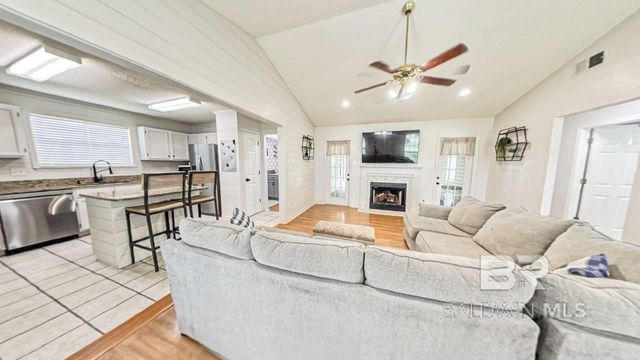 28624 Canterbury Drive, Daphne, AL 36526