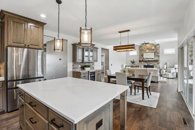 2401 Freshford Drive, Waunakee, WI 53597