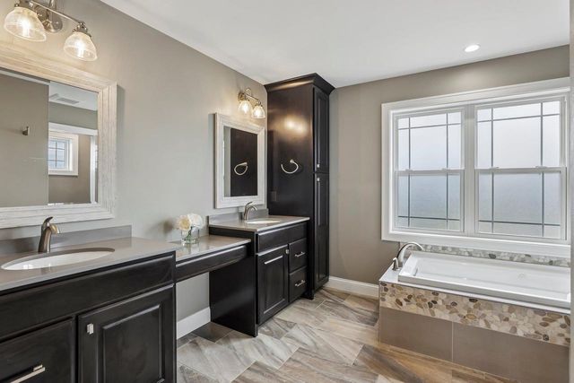 2401 Freshford Drive, Waunakee, WI 53597