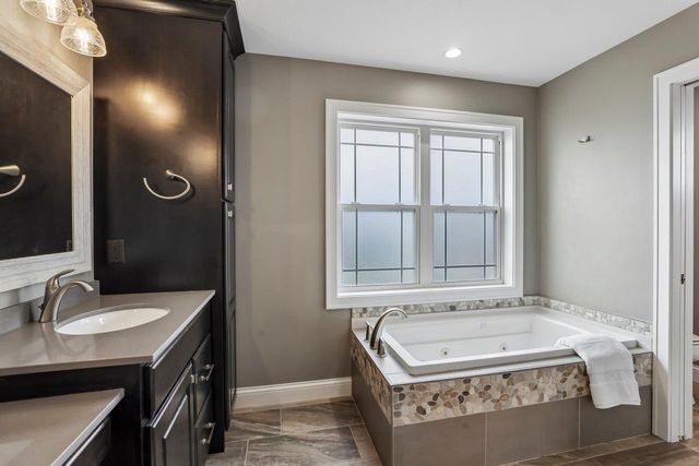 2401 Freshford Drive, Waunakee, WI 53597