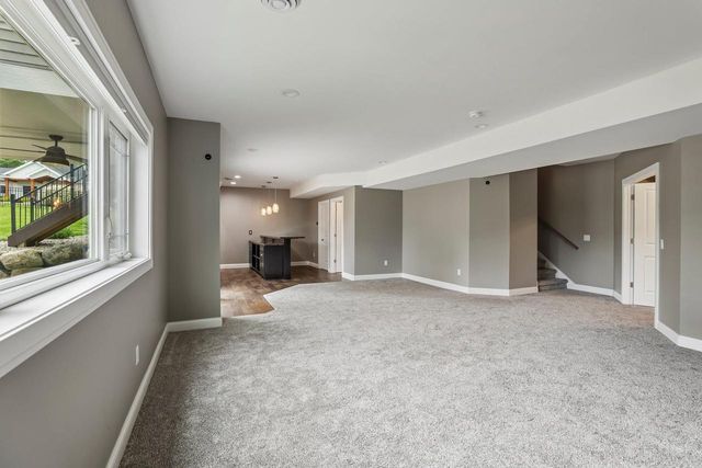 2401 Freshford Drive, Waunakee, WI 53597
