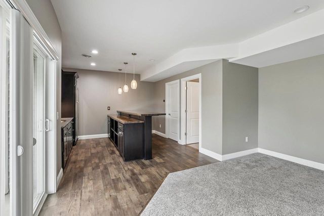 2401 Freshford Drive, Waunakee, WI 53597