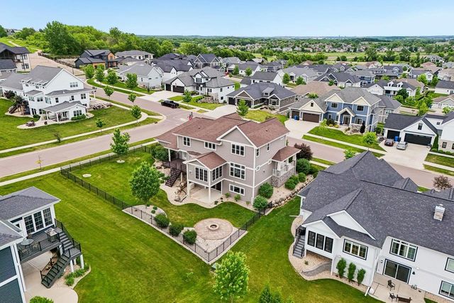 2401 Freshford Drive, Waunakee, WI 53597