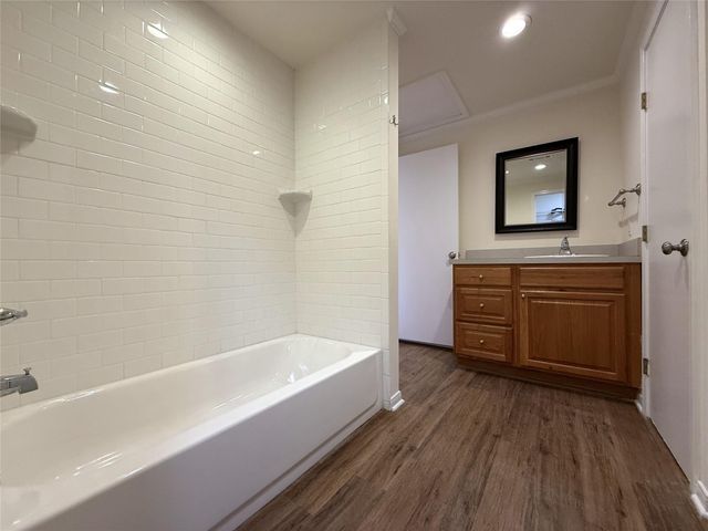 1011 Nadine Street A, Houston, TX 77009