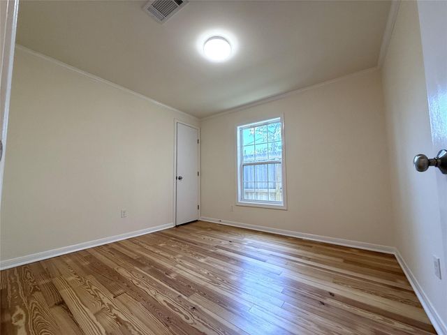 1011 Nadine Street A, Houston, TX 77009