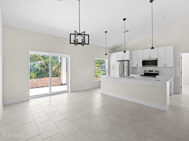 1542 Trojan Street SE, Palm Bay, FL 32909