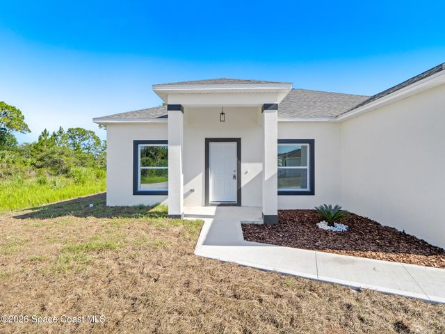 1542 Trojan Street SE, Palm Bay, FL 32909