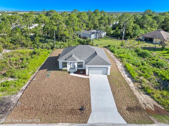 1542 Trojan Street SE, Palm Bay, FL 32909