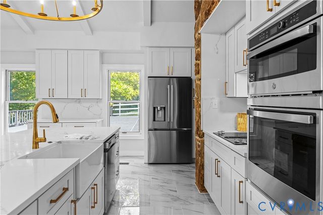 262 Thompson Ln, Williamsburg, VA 23188