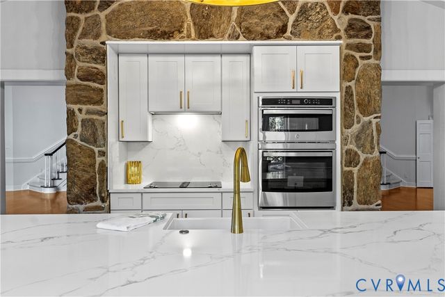 262 Thompson Ln, Williamsburg, VA 23188